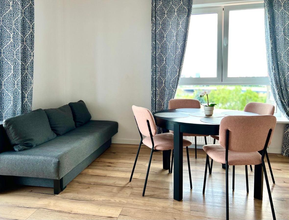 K22 Large Family Apart Komputerowa Varsovia Exterior foto